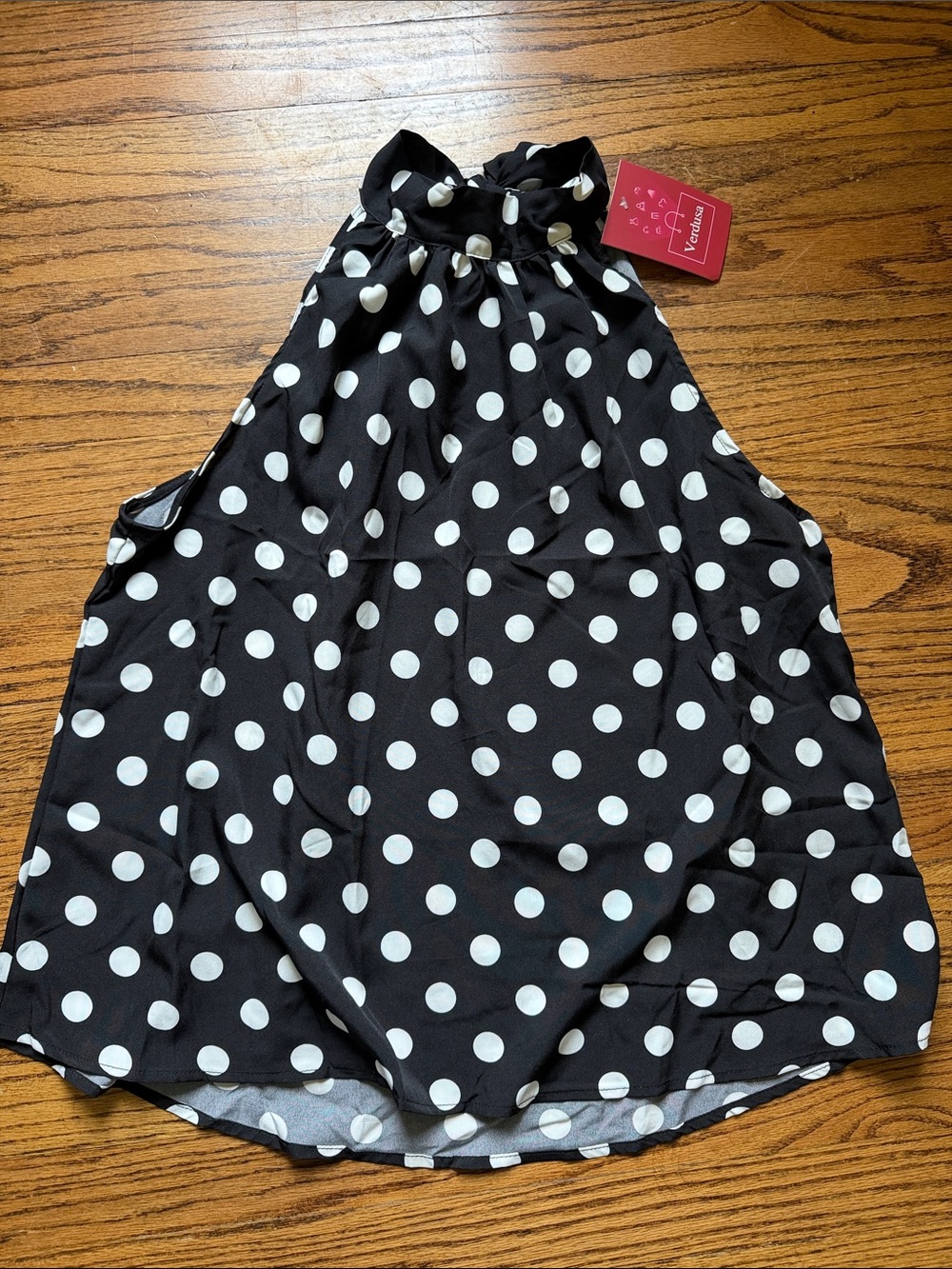 Verdusa Black and White Polka Dot Halter Cami